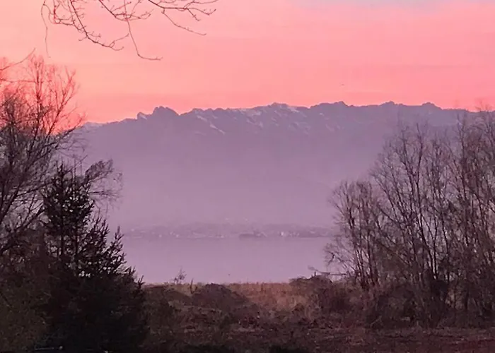 Vic&sunny's View Apartman Ispra